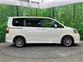 2010 Toyota Noah