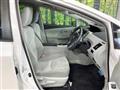2011 Toyota PRIUS α