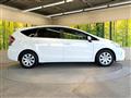 2019 Toyota PRIUS α