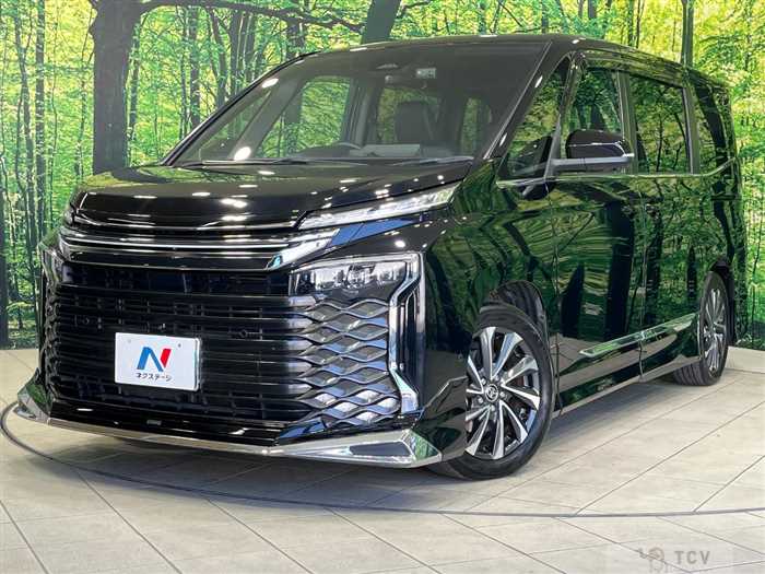 2022 Toyota Voxy