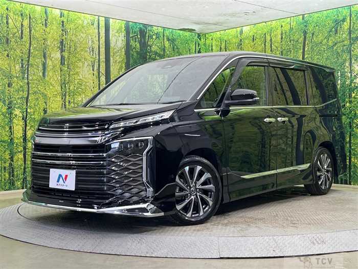 2023 Toyota Voxy