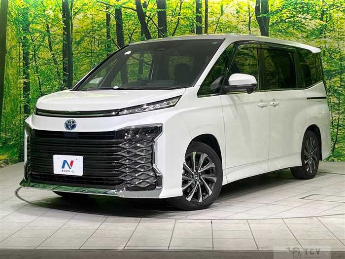 2025 Toyota Voxy