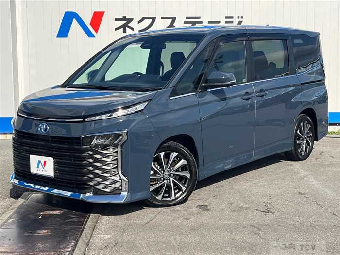 2025 Toyota Voxy