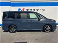 2025 Toyota Voxy