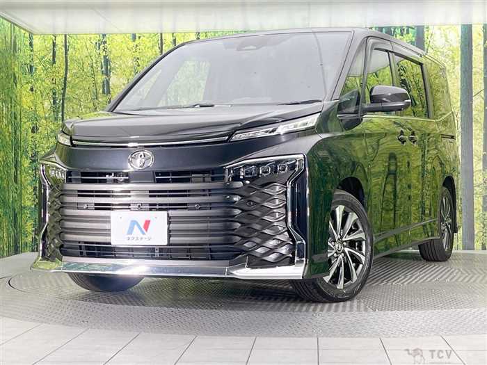 2025 Toyota Voxy