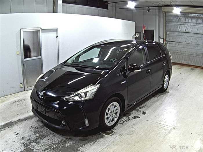 2015 Toyota PRIUS α