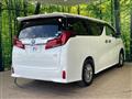 2018 Toyota Alphard Hybrid