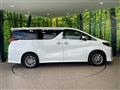 2018 Toyota Alphard Hybrid