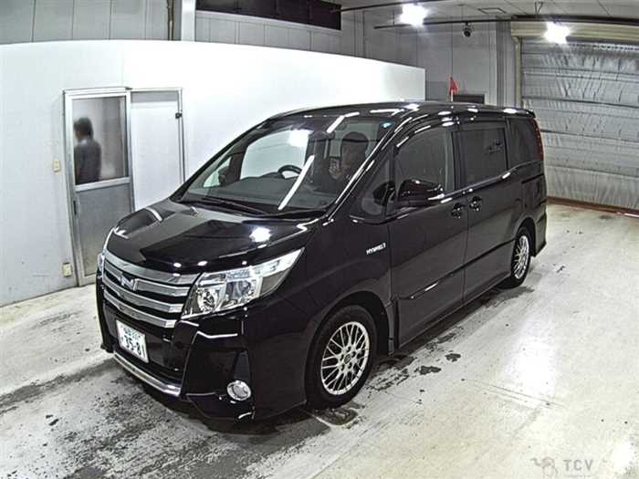 2016 Toyota Noah