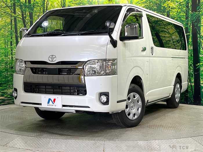 2022 Toyota Hiace Van