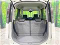 2011 Nissan ROOX