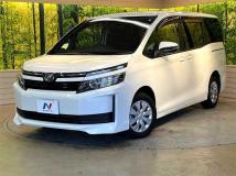 2017 Toyota Voxy