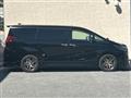 2019 Toyota Alphard Hybrid