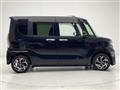 2022 Daihatsu Tanto