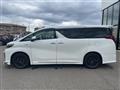 2021 Toyota Alphard Hybrid