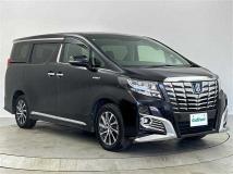 2015 Toyota Alphard Hybrid