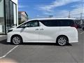 2018 Toyota Alphard
