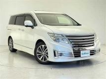 2017 Nissan Elgrand