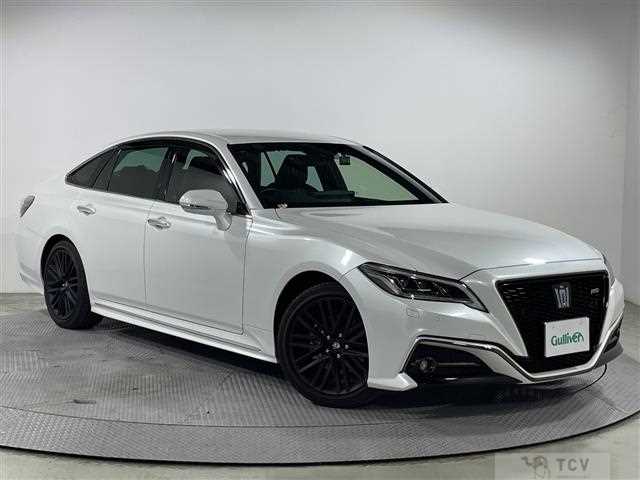 2022 Toyota Crown Hybrid