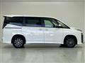 2025 Toyota Voxy