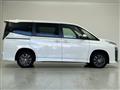 2025 Toyota Voxy