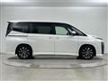 2022 Toyota Voxy