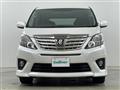 2013 Toyota Alphard