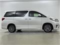 2013 Toyota Alphard