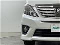 2013 Toyota Alphard