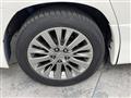 2013 Toyota Alphard