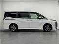 2025 Toyota Voxy