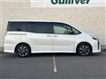 2019 Toyota Voxy