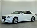 2013 Toyota Crown Hybrid