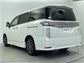 2018 Nissan Elgrand