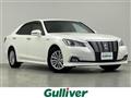 2016 Toyota Crown Hybrid