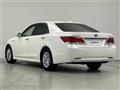 2016 Toyota Crown Hybrid