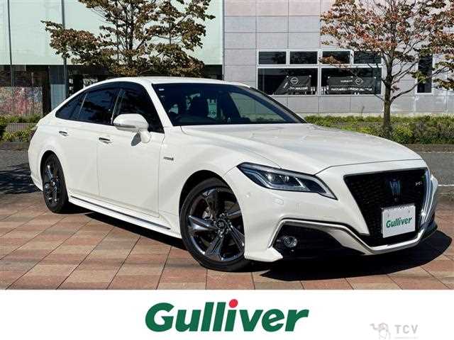 2019 Toyota Crown Hybrid