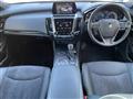 2019 Toyota Crown Hybrid
