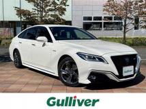 2019 Toyota Crown Hybrid