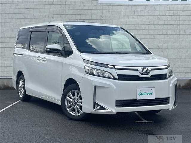 2017 Toyota Voxy