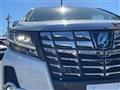 2017 Toyota Alphard Hybrid