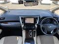 2022 Toyota Alphard Hybrid
