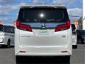 2022 Toyota Alphard Hybrid