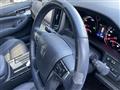 2013 Toyota Crown Hybrid