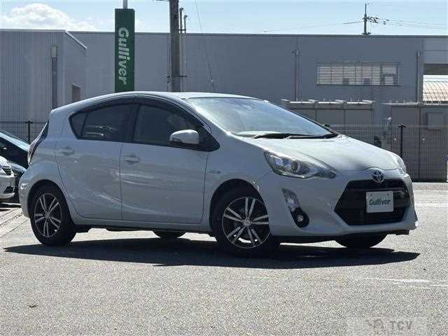 2016 Toyota AQUA