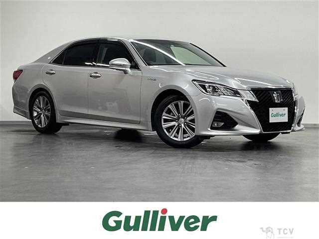 2016 Toyota Crown Hybrid