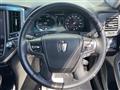2016 Toyota Crown Hybrid