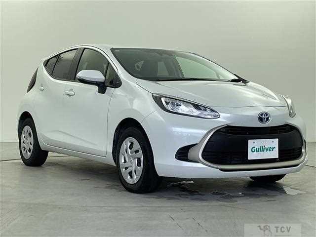 2025 Toyota AQUA