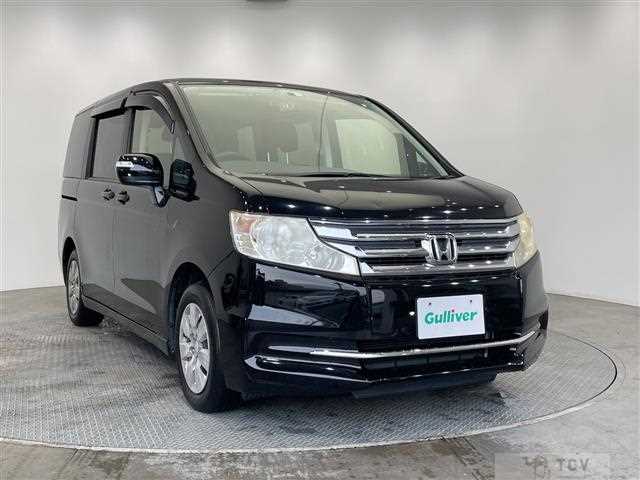 2013 Honda Step WGN