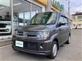 2009 Mitsubishi Toppo